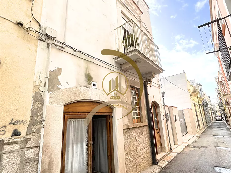 Immagine 2 di Casa indipendente in vendita  in Via Generale F.A Lamarmora 12 a Andria