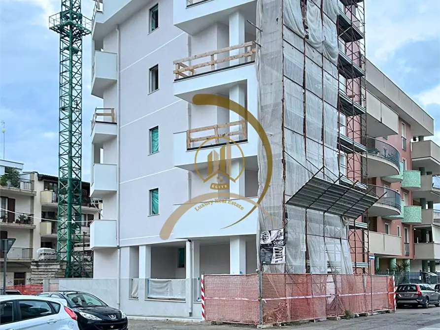 Immagine 2 di Appartamento in vendita  in Via Milite Ignoto  a Andria