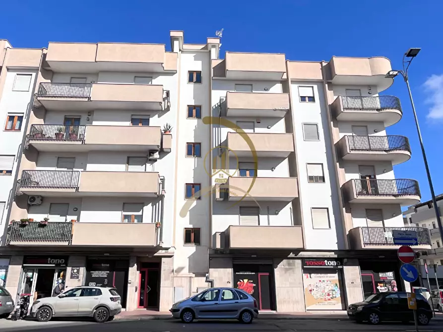 Immagine 1 di Appartamento in vendita  in Viale Pietro Nenni  350 a Andria