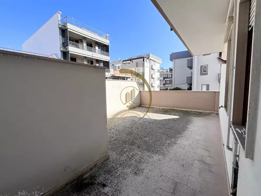 Immagine 9 di Appartamento in vendita  in Viale Pietro Nenni  350 a Andria