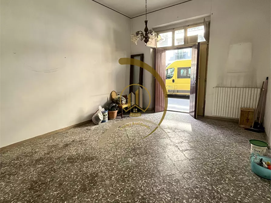 Immagine 4 di Appartamento in vendita  in Viale Alto Adige  26 a Andria