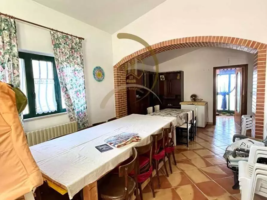 Immagine 8 di Villa in vendita  in Contrada coda di volpe  a Andria