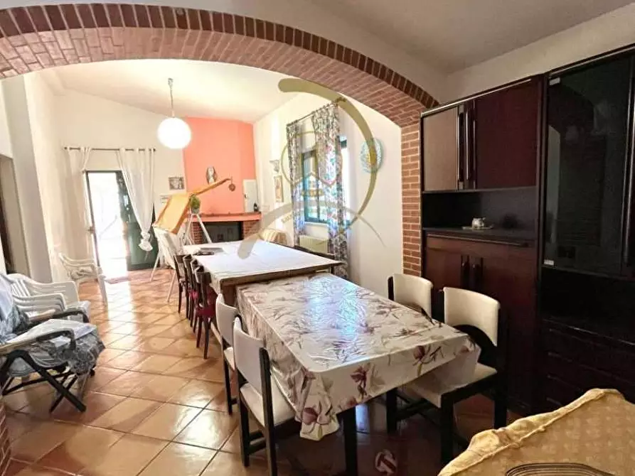 Immagine 9 di Villa in vendita  in Contrada coda di volpe  a Andria