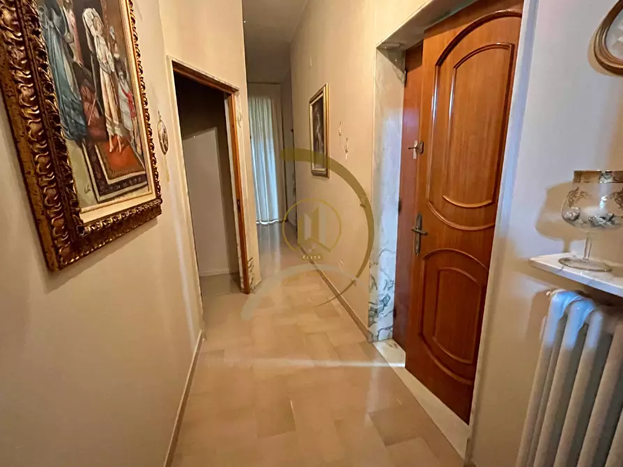 Immagine 7 di Stabile in vendita  in Via Mosca  38 a Andria