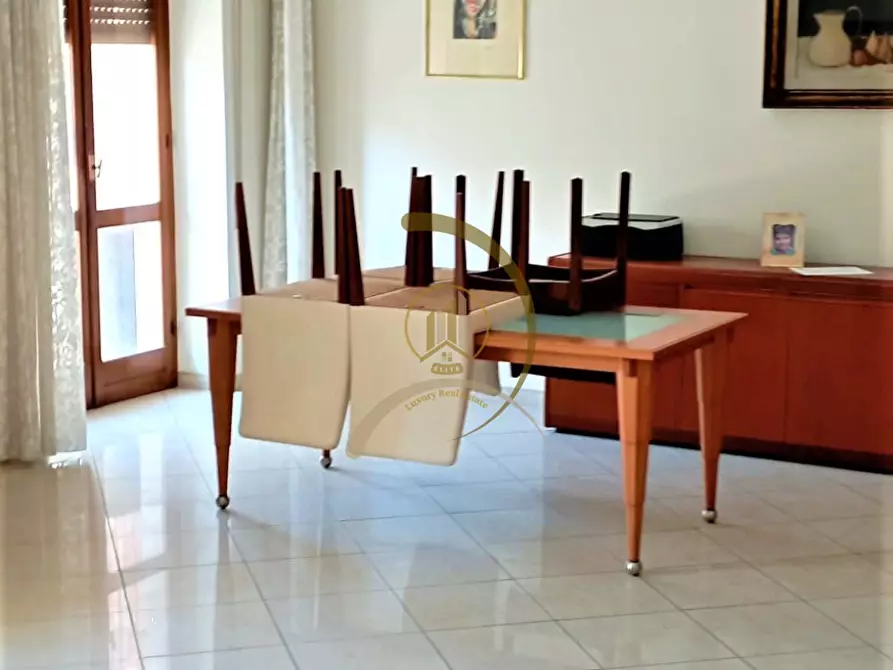 Immagine 2 di Appartamento in vendita  in Via G. Carducci  22 a Andria