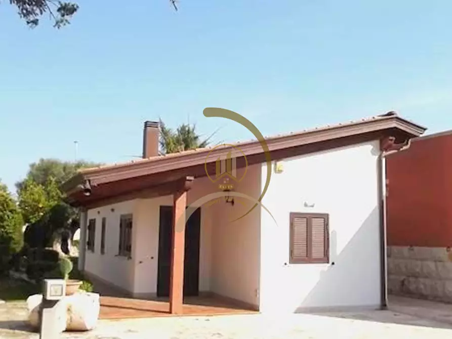 Immagine 3 di Villa in vendita  a Bisceglie