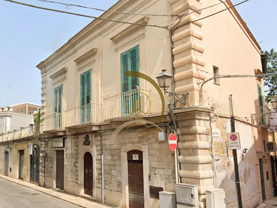 Immagine 2 di Appartamento in vendita  in Via Gabriele Manthonè 9 a Andria
