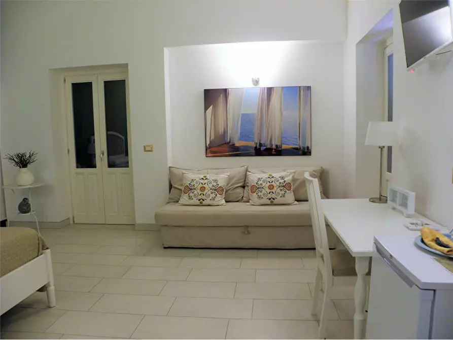 Immagine 11 di Villa in vendita  a Siracusa