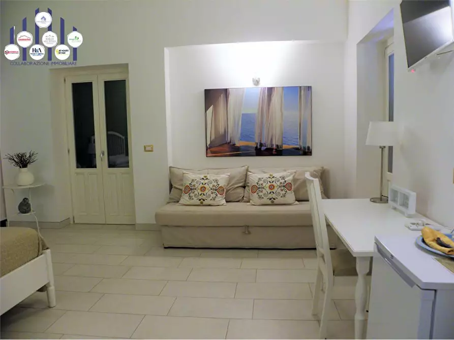 Immagine 11 di Villa in vendita  a Siracusa