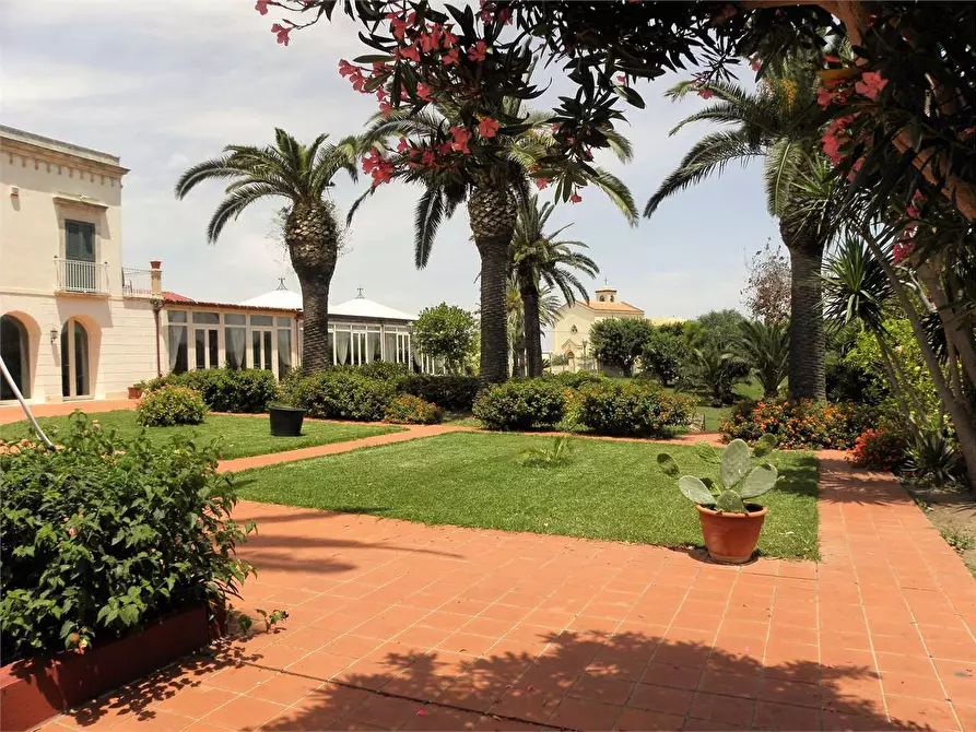 Immagine 12 di Villa in vendita  a Siracusa