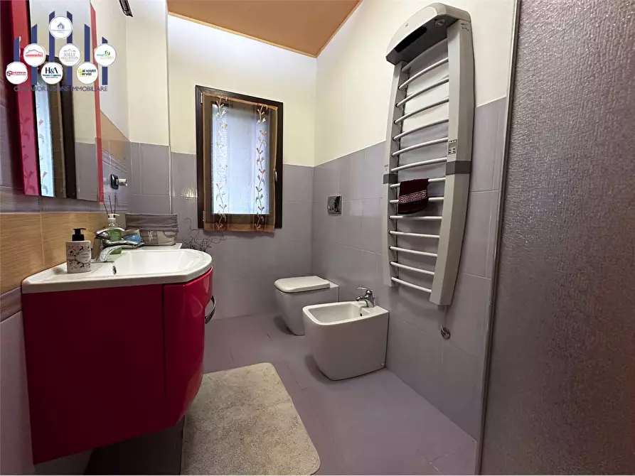 Immagine 10 di Villa in vendita  in Via Del Pellicano a Siracusa