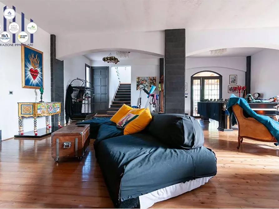 Immagine 3 di Villa in vendita  in Traversa Fontana Mortella a Siracusa