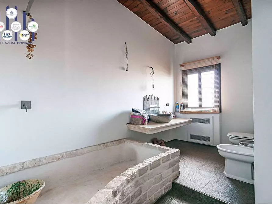 Immagine 12 di Villa in vendita  in Traversa Fontana Mortella a Siracusa
