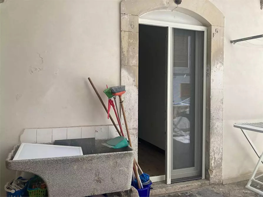 Immagine 9 di Appartamento in vendita  a Siracusa