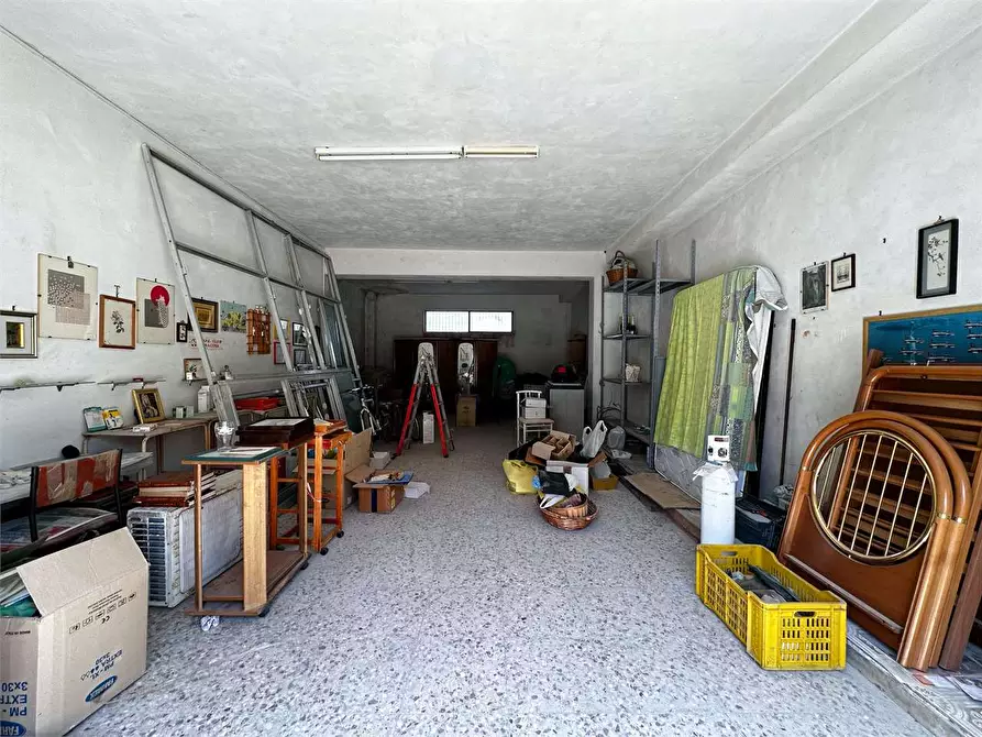 Immagine 1 di Garage in vendita  in via F.Juvara  a Siracusa