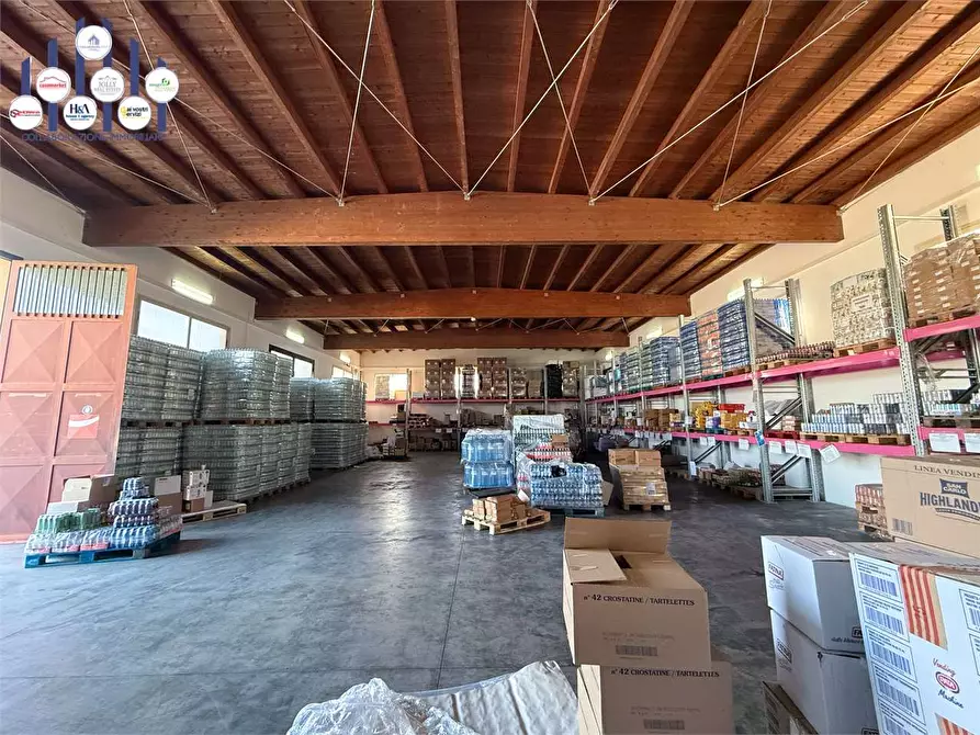 Immagine 5 di Capannone industriale in affitto  in Via Elorina a Siracusa