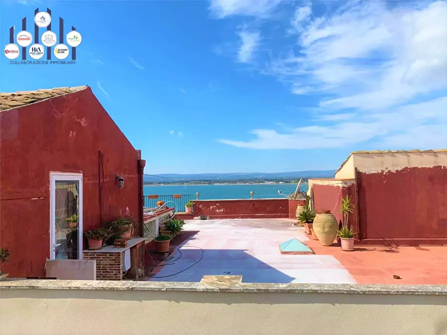 Immagine 1 di Appartamento in vendita  a Siracusa