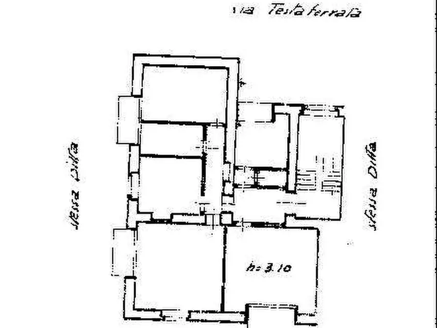 Immagine 12 di Appartamento in vendita  in Via Testaferrata a Siracusa