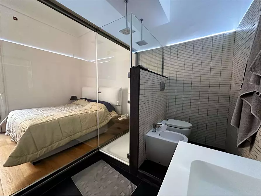 Immagine 5 di Appartamento in vendita  in via roma a Siracusa