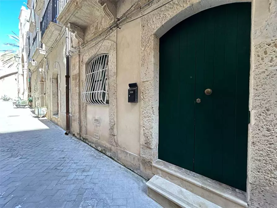 Immagine 13 di Appartamento in vendita  a Siracusa