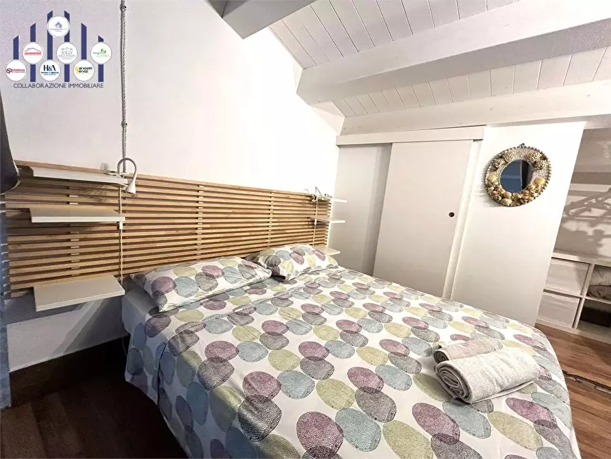 Immagine 9 di Appartamento in vendita  a Siracusa