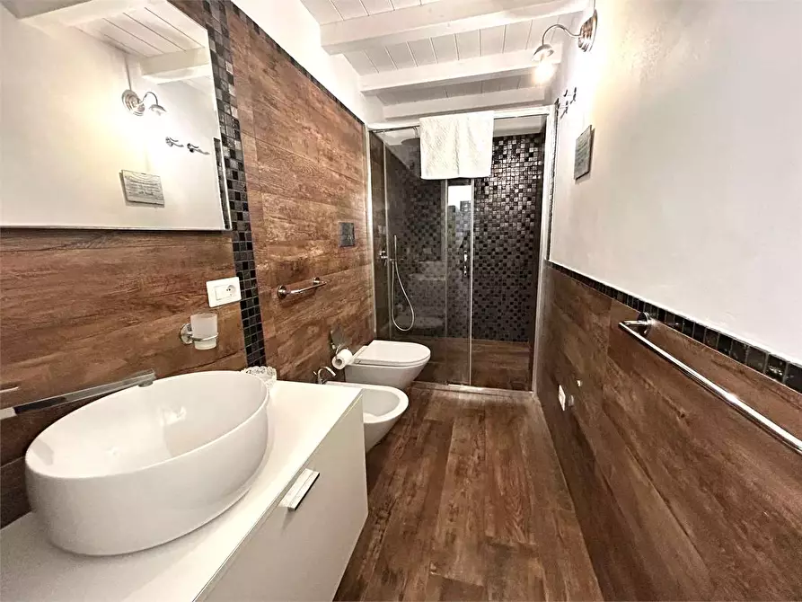 Immagine 13 di Appartamento in vendita  a Siracusa