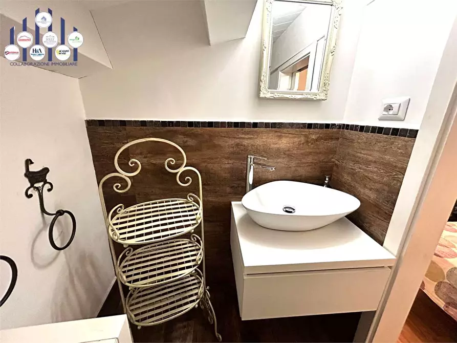 Immagine 15 di Appartamento in vendita  a Siracusa