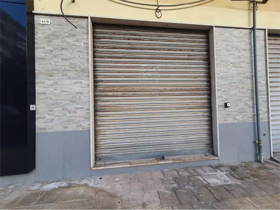Immagine 2 di Garage in vendita  in Via mosco a Siracusa