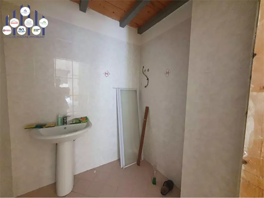 Immagine 3 di Garage in vendita  in Via mosco a Siracusa