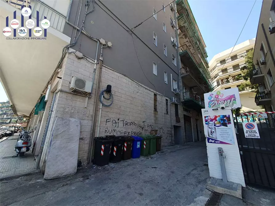 Immagine 2 di Garage in vendita  in Via grottasanta a Siracusa