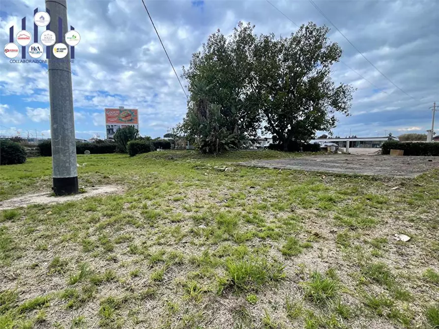 Immagine 5 di Capannone industriale in vendita  a Siracusa