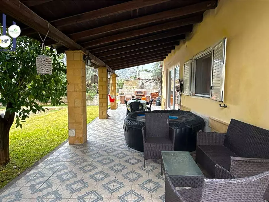 Immagine 13 di Villa in vendita  in via luigi volpicelli a Siracusa