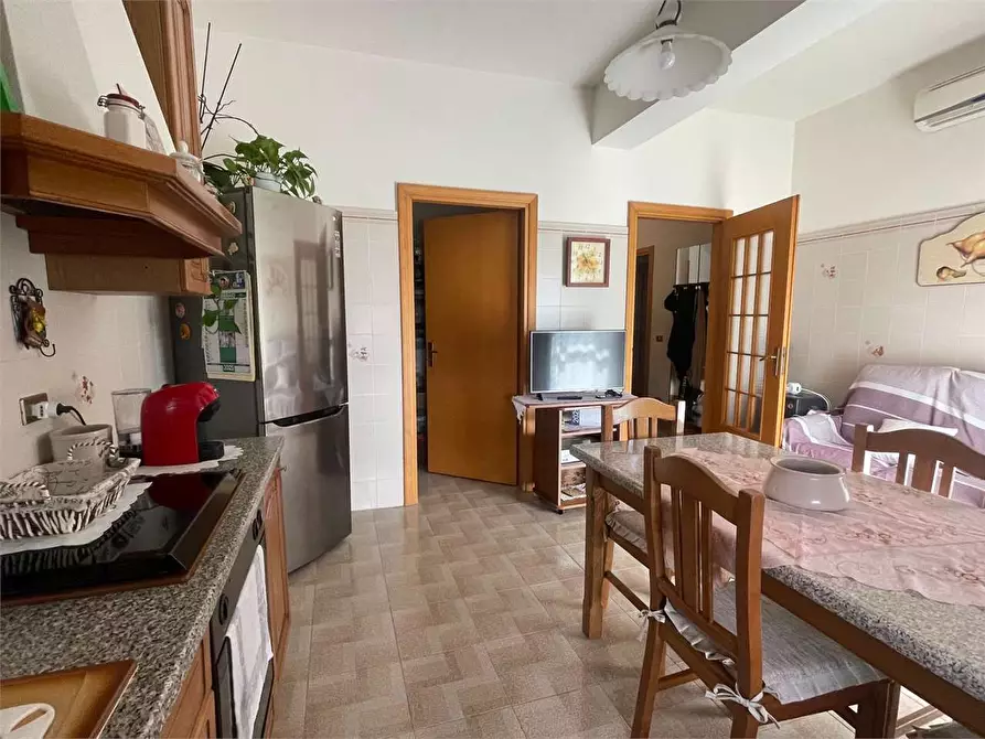 Immagine 13 di Appartamento in vendita  a Melilli