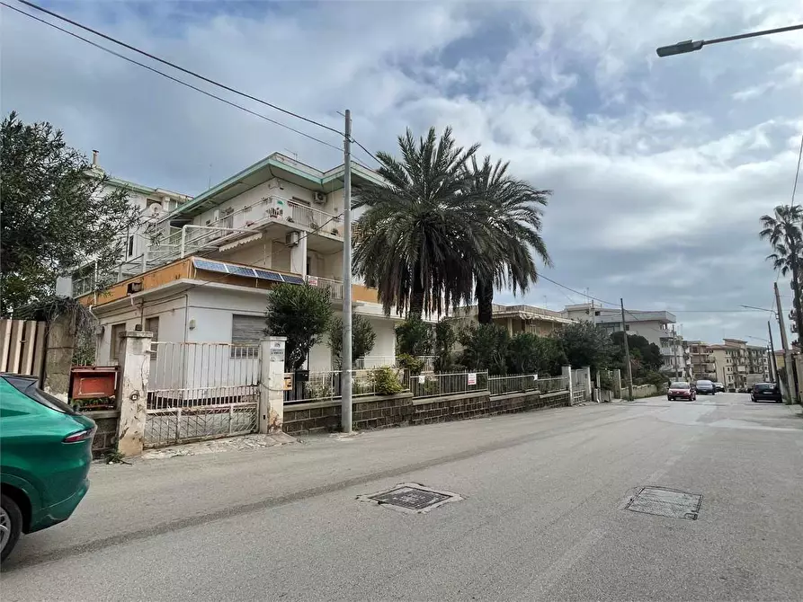 Immagine 2 di Appartamento in vendita  a Siracusa