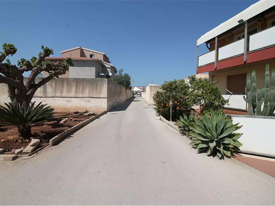 Immagine 2 di Villa in vendita  in Viale epipoli a Siracusa