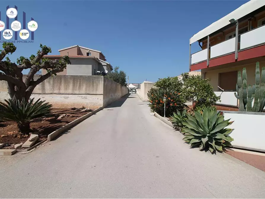 Immagine 2 di Villa in vendita  in Viale epipoli a Siracusa