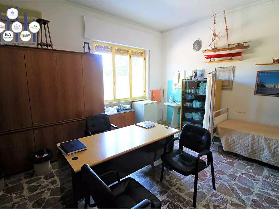 Immagine 5 di Villa in vendita  in Viale epipoli a Siracusa