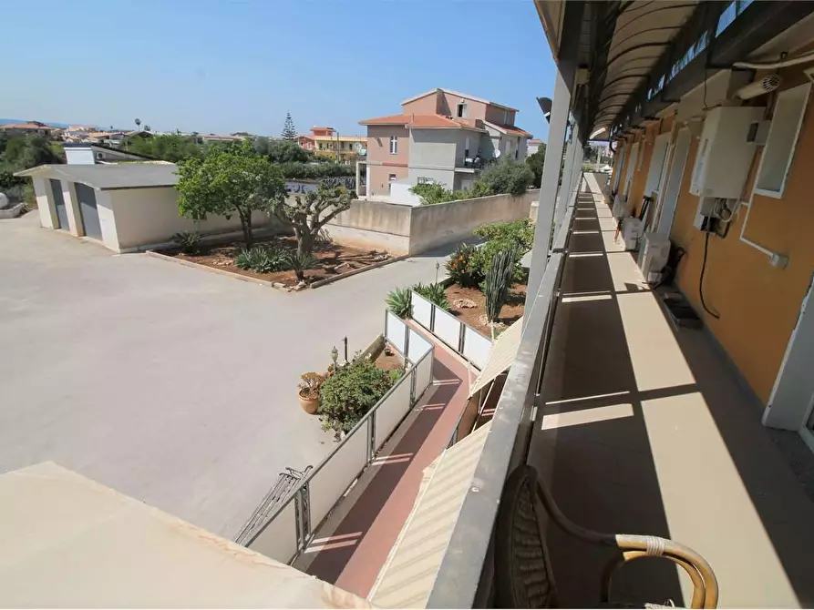 Immagine 15 di Villa in vendita  in Viale epipoli a Siracusa