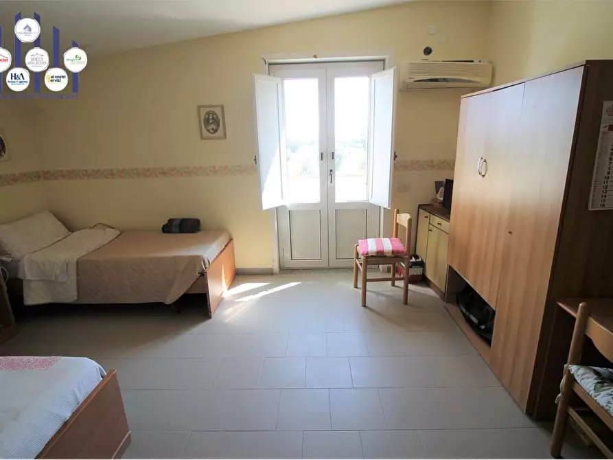 Immagine 18 di Villa in vendita  in Viale epipoli a Siracusa