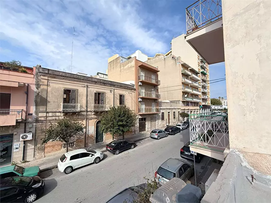 Immagine 6 di Negozio in vendita  in Corso timoleonte  a Siracusa