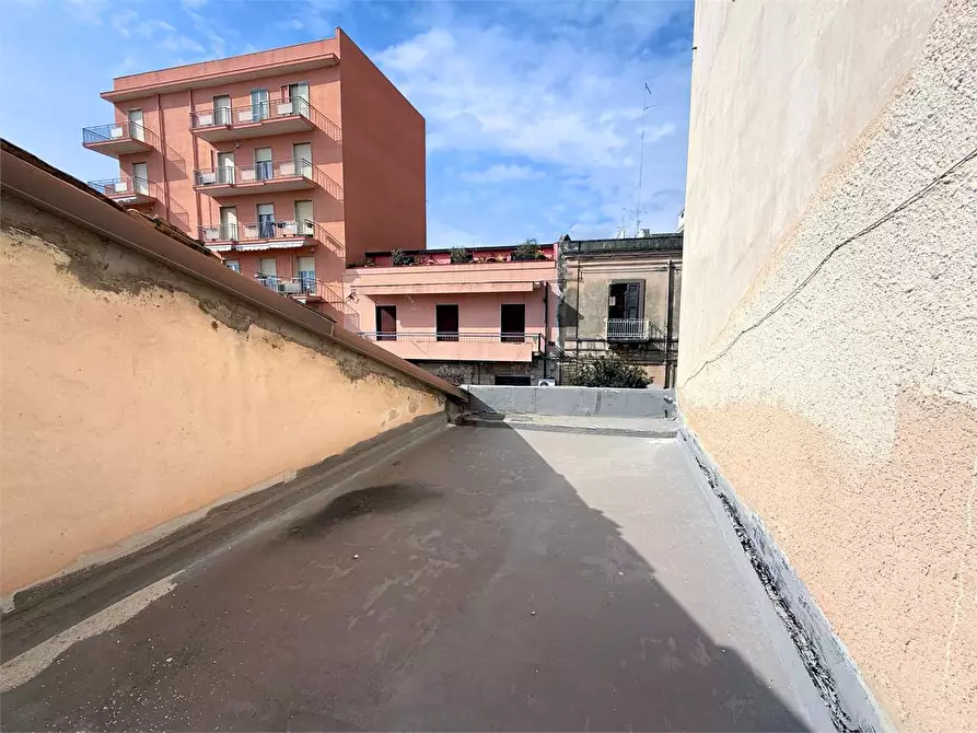 Immagine 7 di Negozio in vendita  in Corso timoleonte  a Siracusa