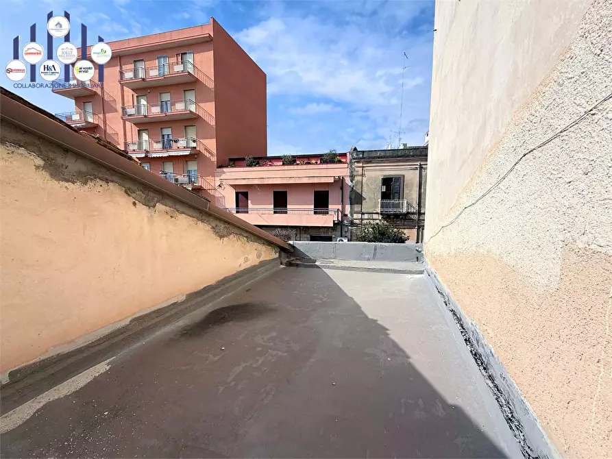 Immagine 7 di Negozio in vendita  in Corso timoleonte  a Siracusa