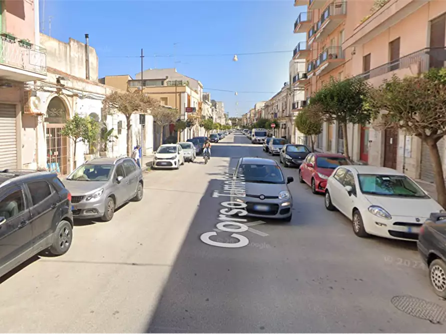 Immagine 11 di Negozio in vendita  in Corso timoleonte  a Siracusa