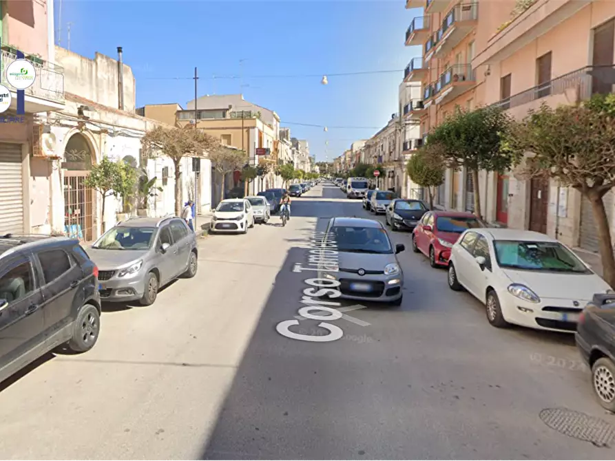 Immagine 11 di Negozio in vendita  in Corso timoleonte  a Siracusa