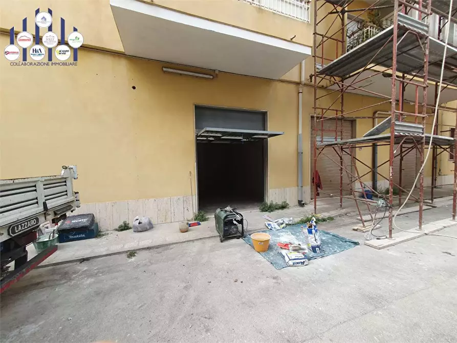 Immagine 1 di Garage in vendita  in Via Carlo Forlanini a Siracusa