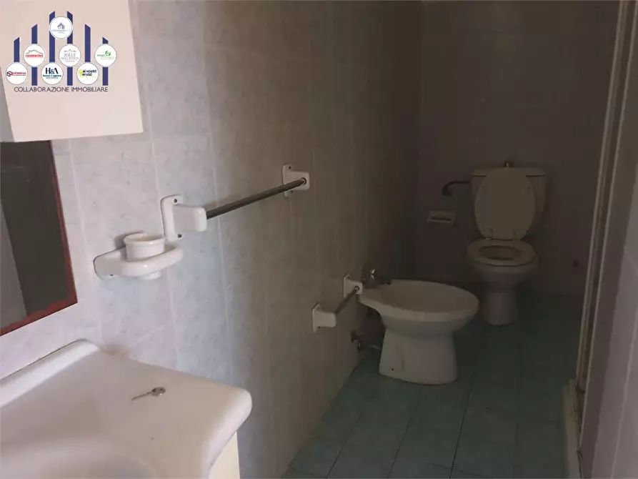 Immagine 7 di Appartamento in vendita  in Viale Teracati  a Siracusa