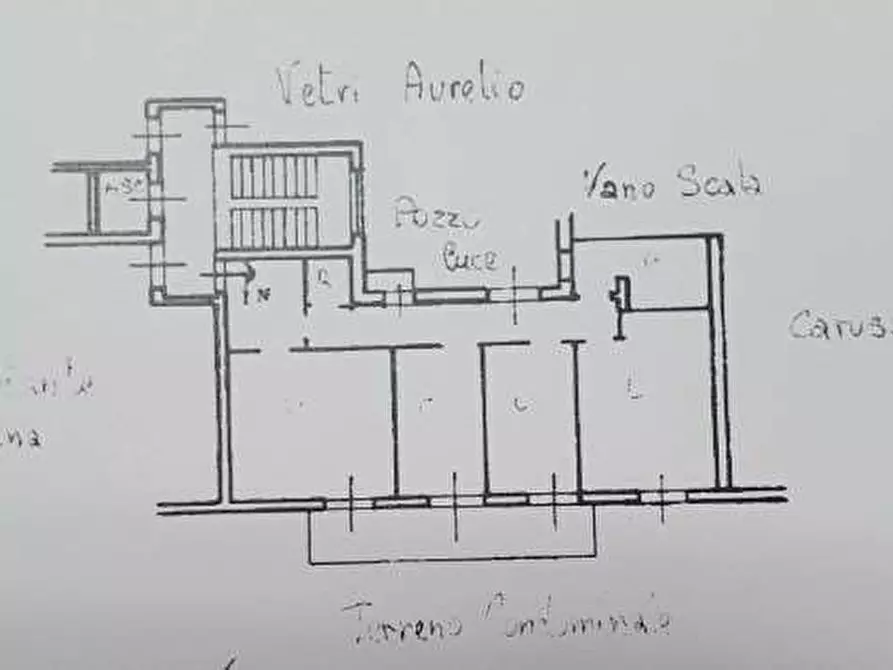 Immagine 10 di Appartamento in vendita  in Viale Teracati  a Siracusa