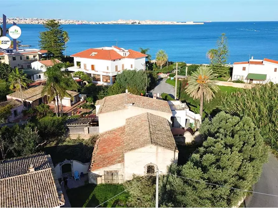 Immagine 3 di Rustico / casale in vendita  in Via Lido Sacramento  a Siracusa