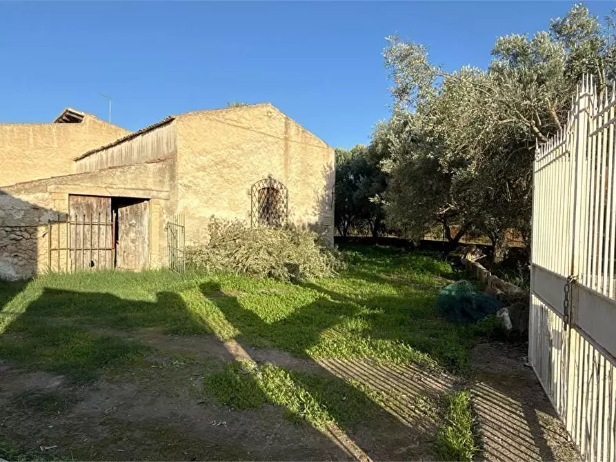 Immagine 8 di Rustico / casale in vendita  in Via Lido Sacramento  a Siracusa