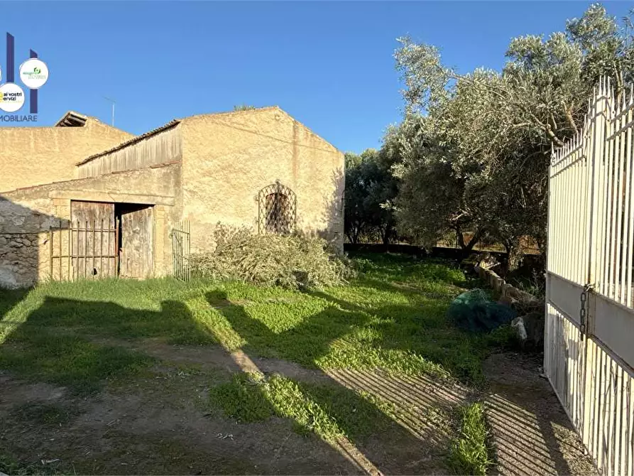 Immagine 8 di Rustico / casale in vendita  in Via Lido Sacramento  a Siracusa